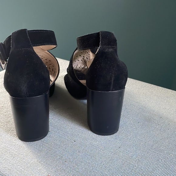 Adidas Black Heeled Sandals with Block Heel - Picture 6 of 10